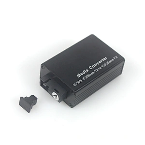 China Mini 10/100/1000M SC Single Fiber 1310/1550nm Media Converter