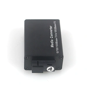 China Mini 10/100/1000M SC Single Fiber 1310/1550nm Media Converter