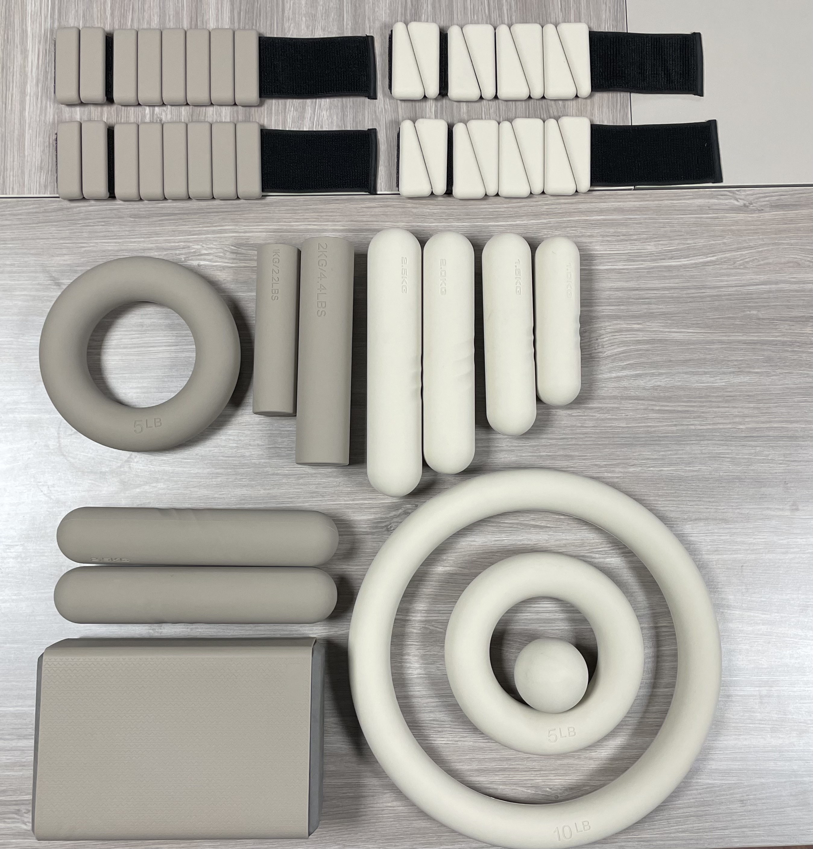 beige weighted ring