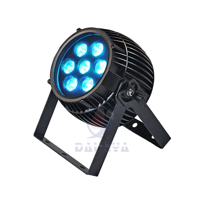 Outdoor rechargeable wireless par can light with flight case