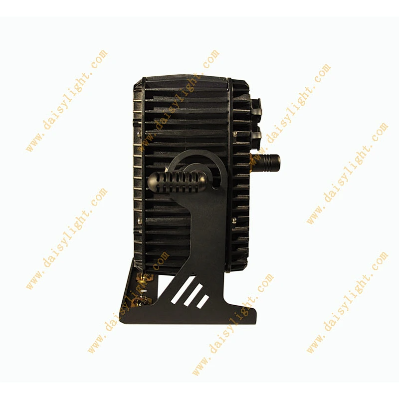 New design IP65 square waterproof outdoor par light with bulit-in battery