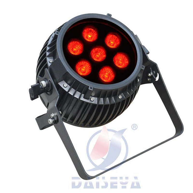 Guangzhou outdoor top-rated RGBAWUV 6IN1 Rechargeable battery plus par led light