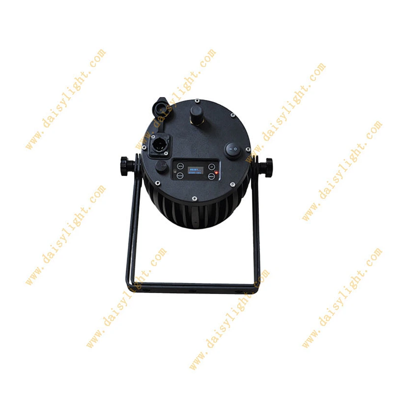 PZ-Q1503-BA-WI-RGBW 3*15W 4-IN-1 ZOOM IP65 led par with battery and wireless