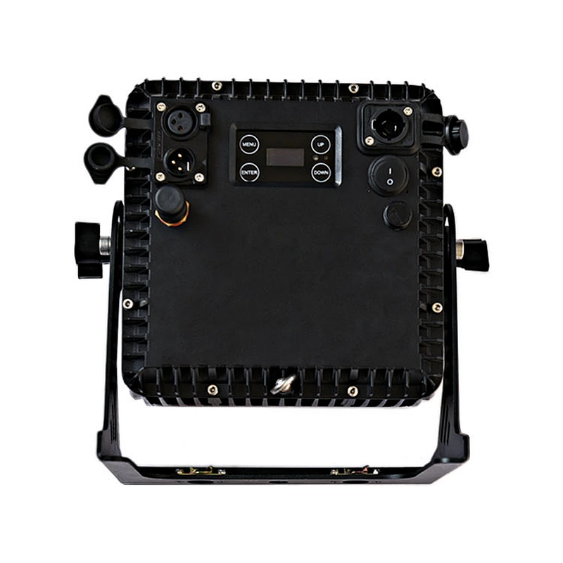 2020 New battery and wireless Square outdoor Par light,18PCS*4W RGBW 4-IN-1 LED par light