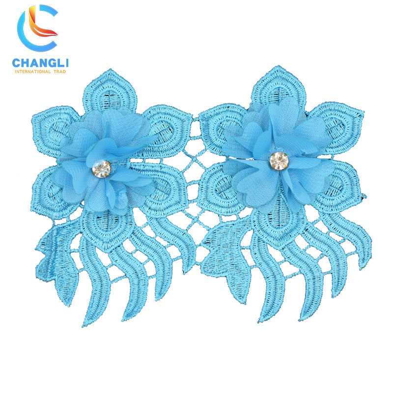 Blue rose-shaped hand-embroidered lace with diamonds