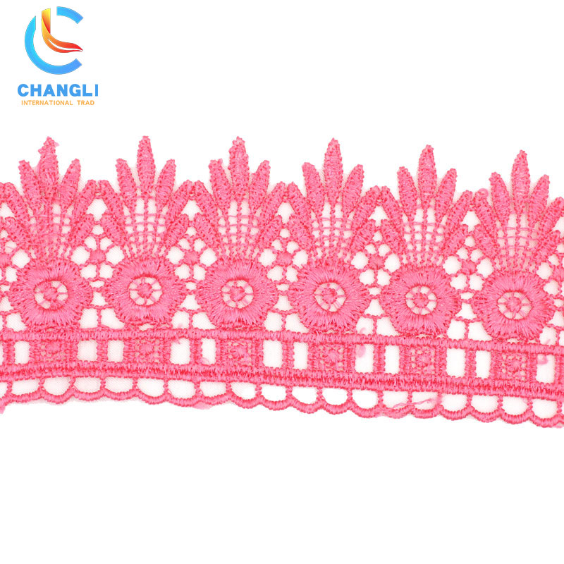 Pink straw sunflower lace