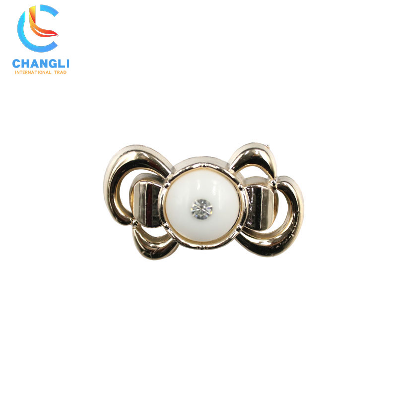 Shoe button (74)
