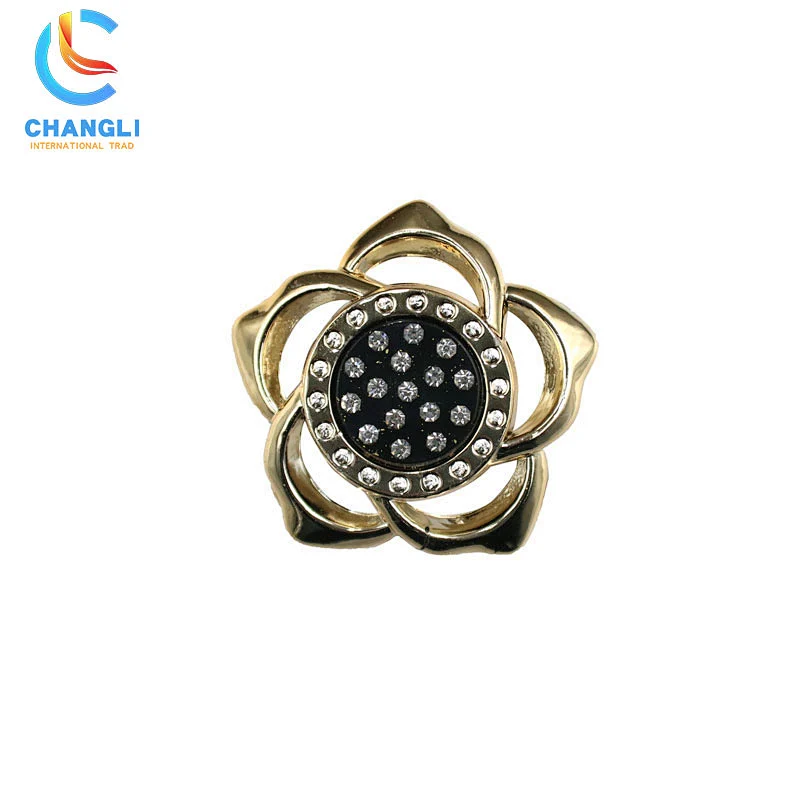 Shoe button (70)