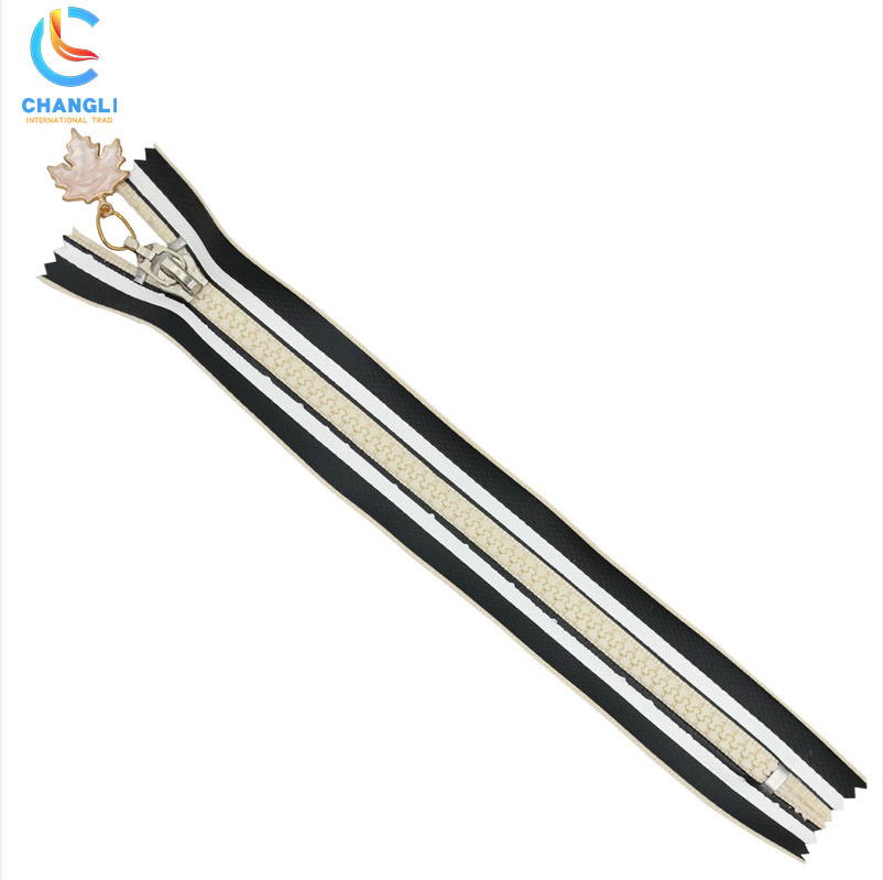 Resin zipper (8)