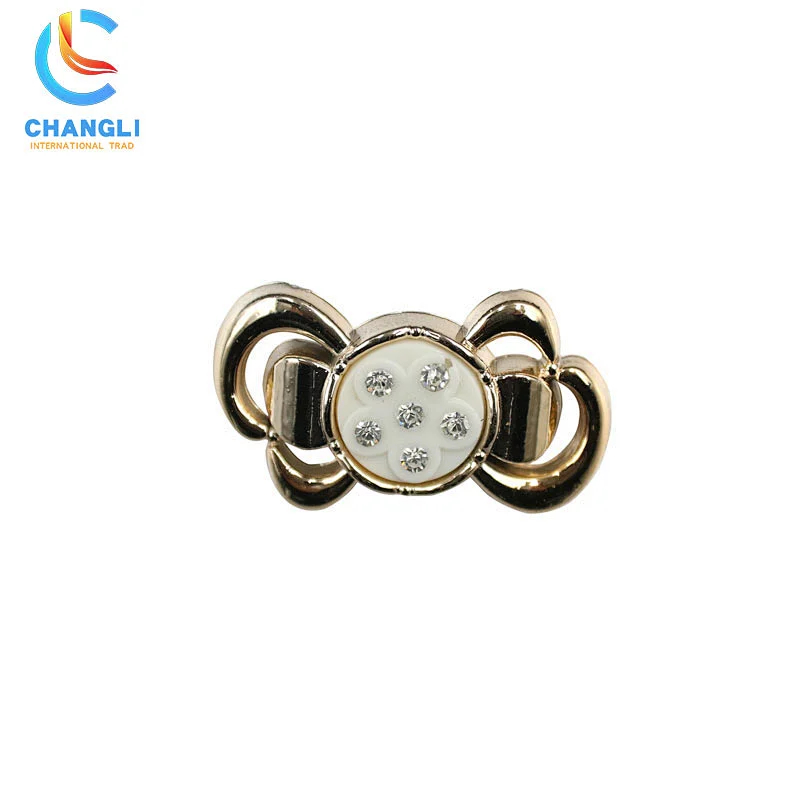 Shoe button (69)