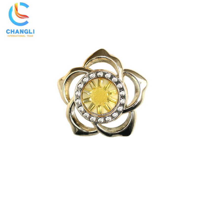 Shoe button (59)