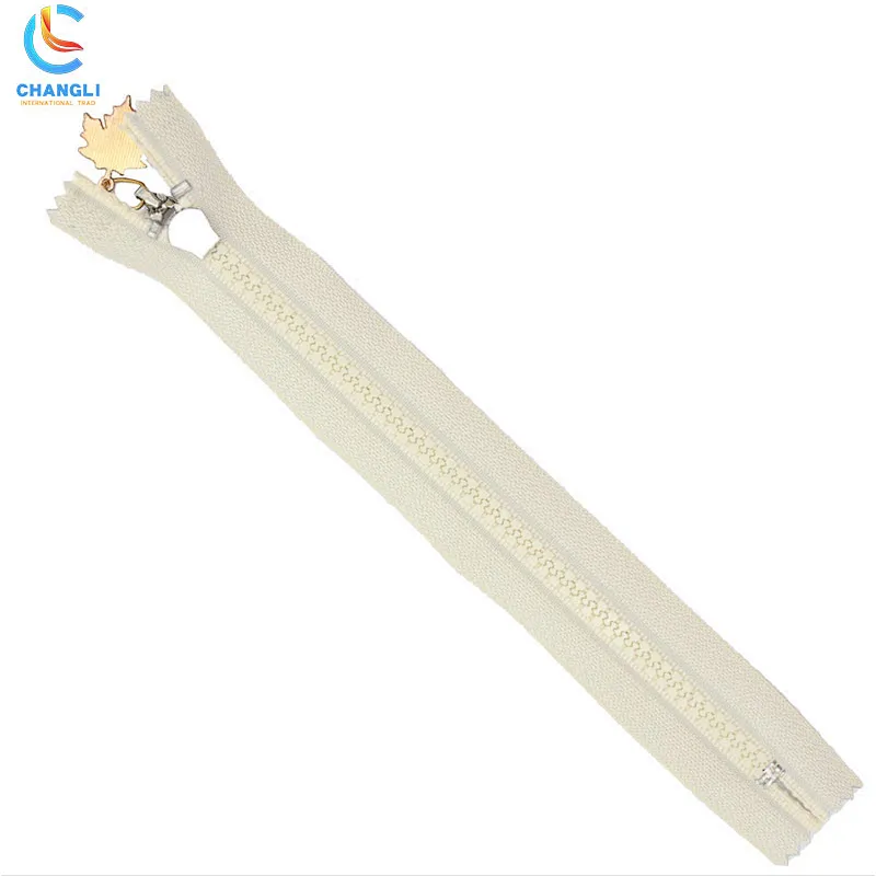 Resin zipper (8)