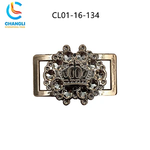 Shoe button (116)