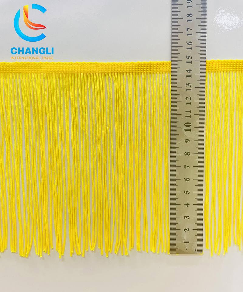 Fringed lace