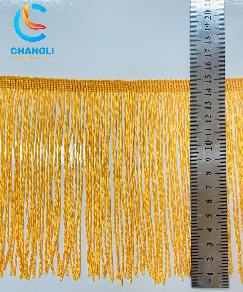 Fringed lace