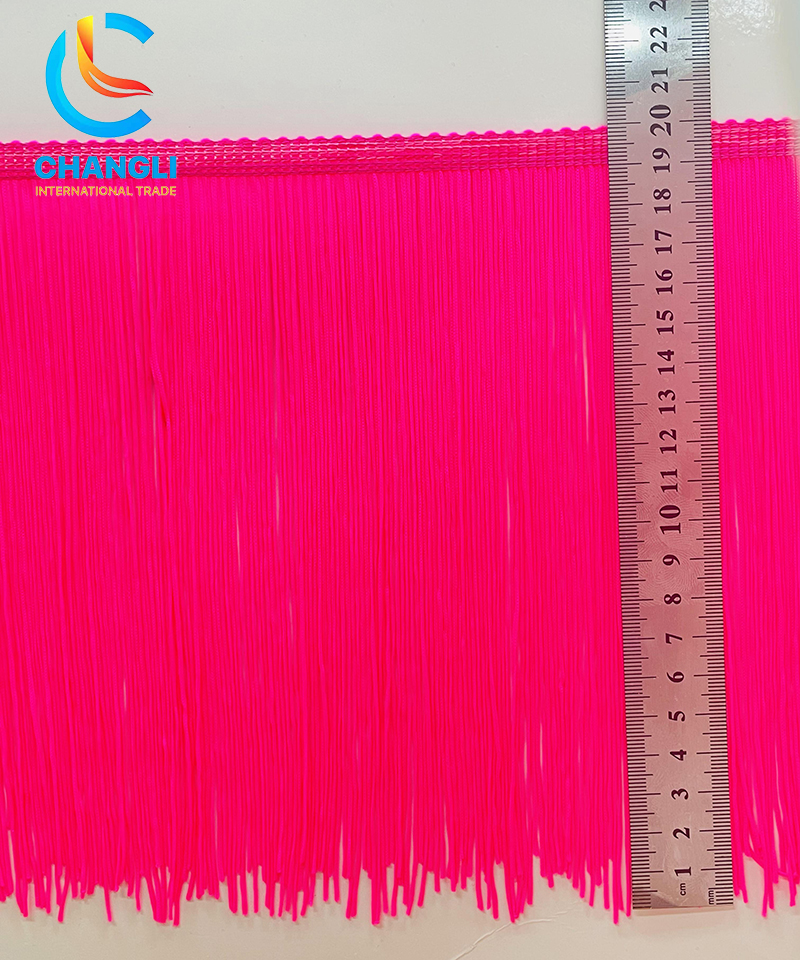 Fringed lace