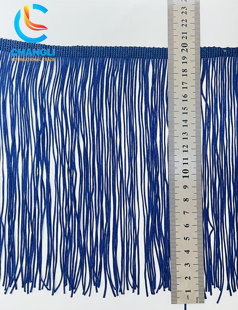 Fringed lace