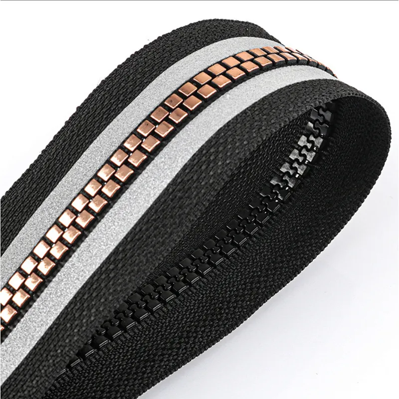 Resin zipper