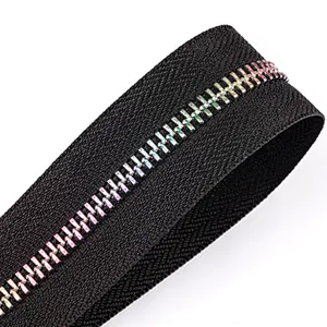 Metal zipper
