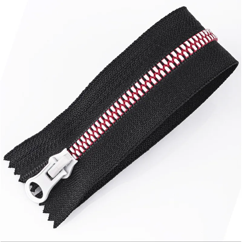 Resin zipper