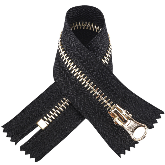Metal zipper