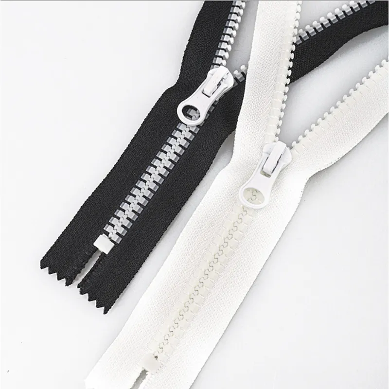 Resin zipper