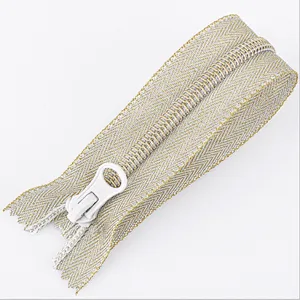 Nylon zipper