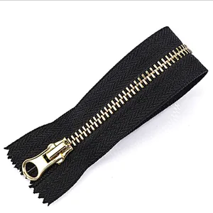 Metal zipper