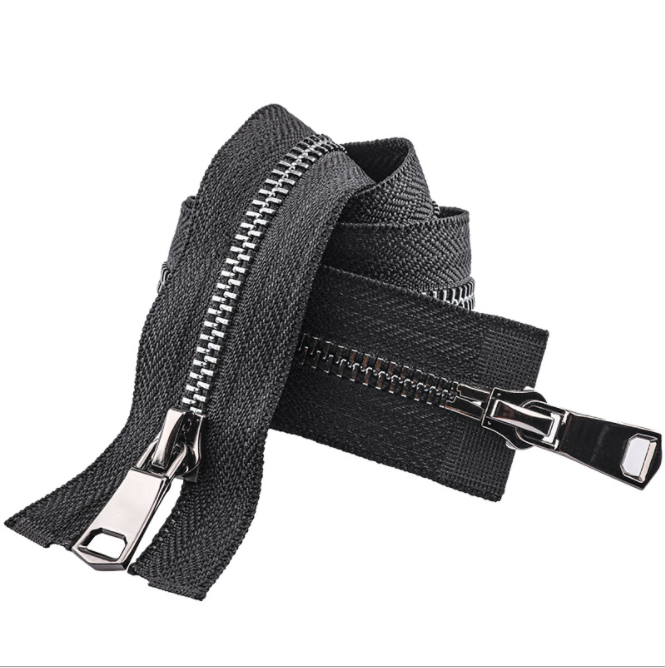 Metal zipper
