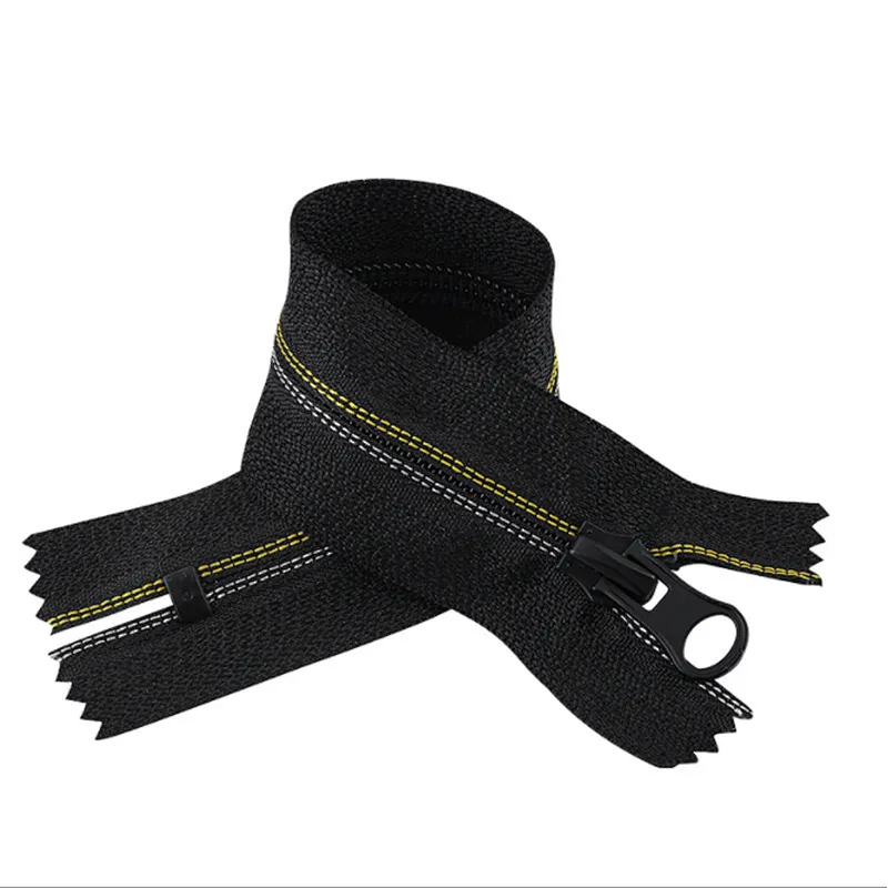 Nylon zipper