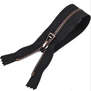 Metal zipper