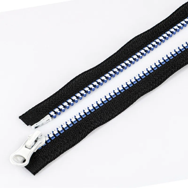 Resin zipper