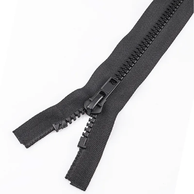 Resin zipper