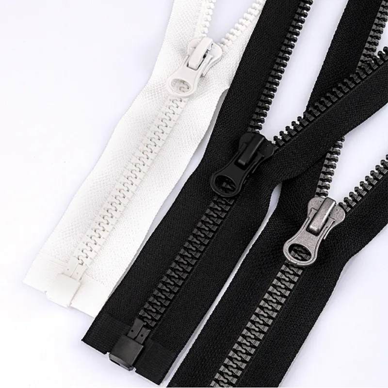 Resin zipper