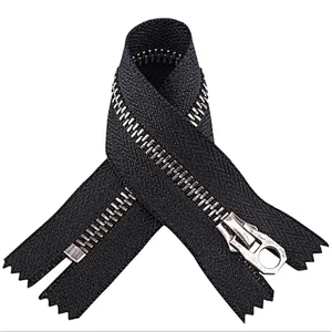 Metal zipper
