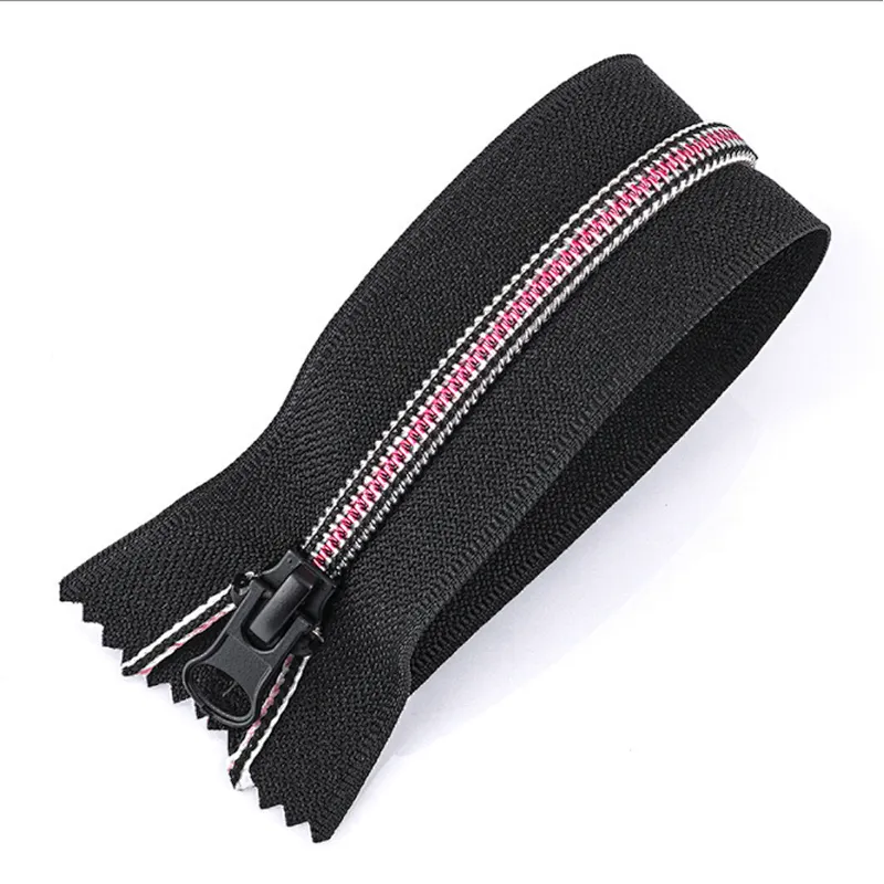 Nylon zipper