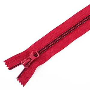 Nylon zipper