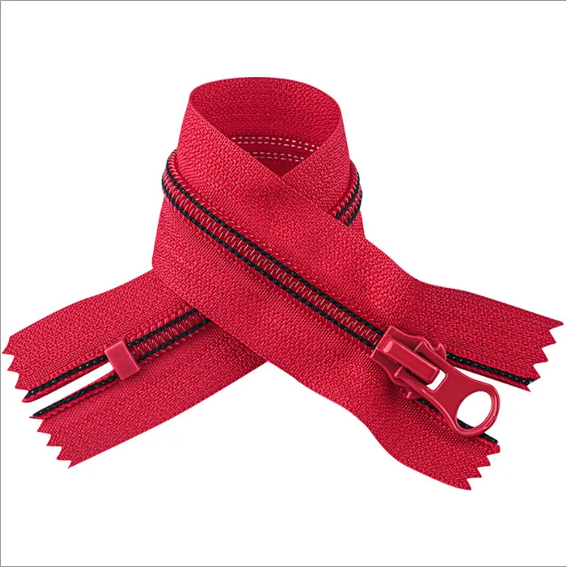 Nylon zipper