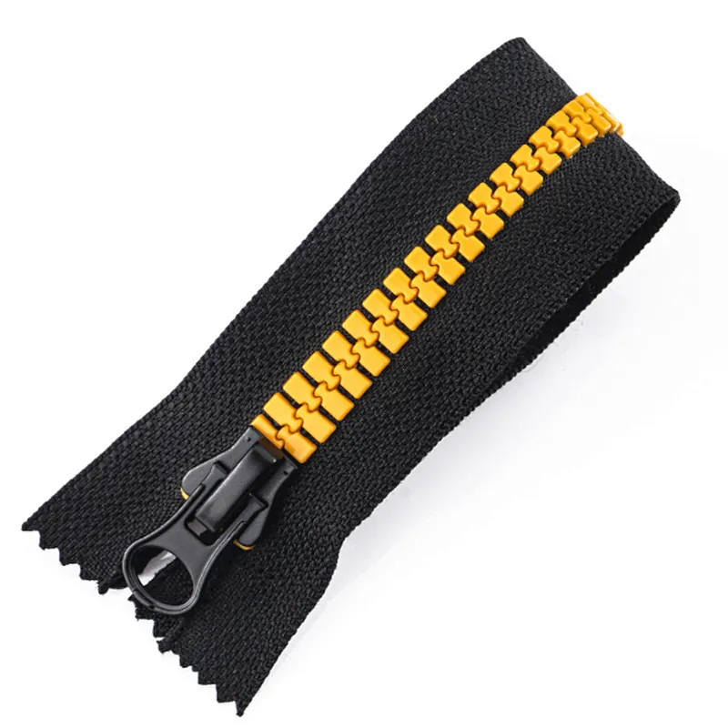 Resin zipper
