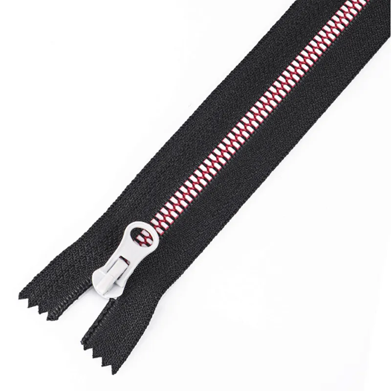 Resin zipper