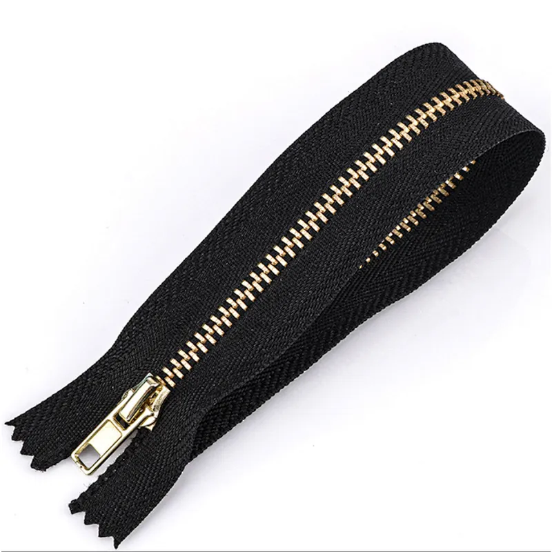 Metal zipper