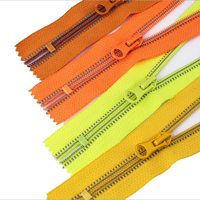 Nylon zipper