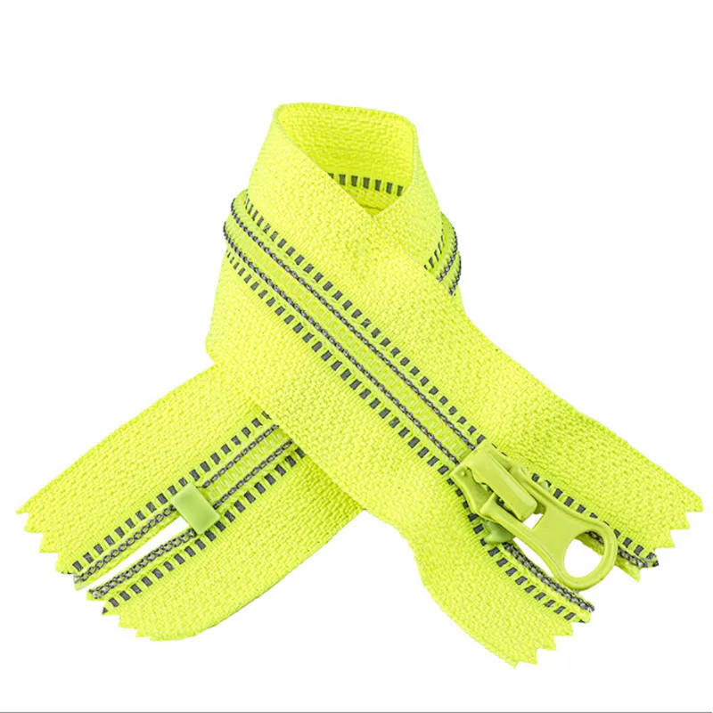 Nylon zipper
