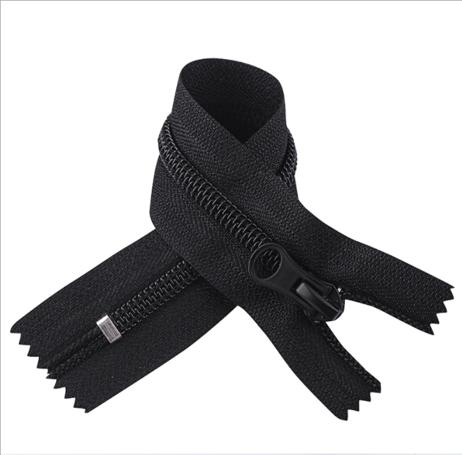 Nylon zipper