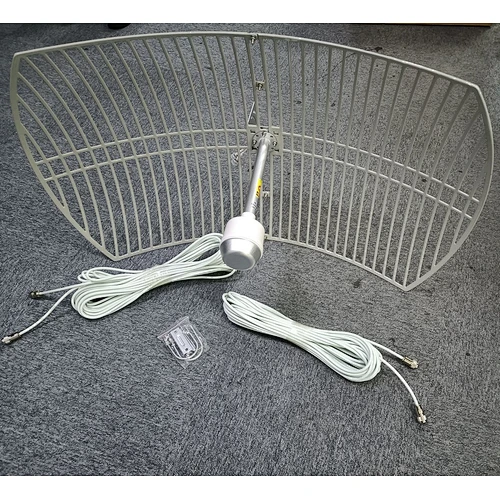High gain 32dbi 1700-3800Mhz dual polarization outdoor grid parabolic antenna for communication