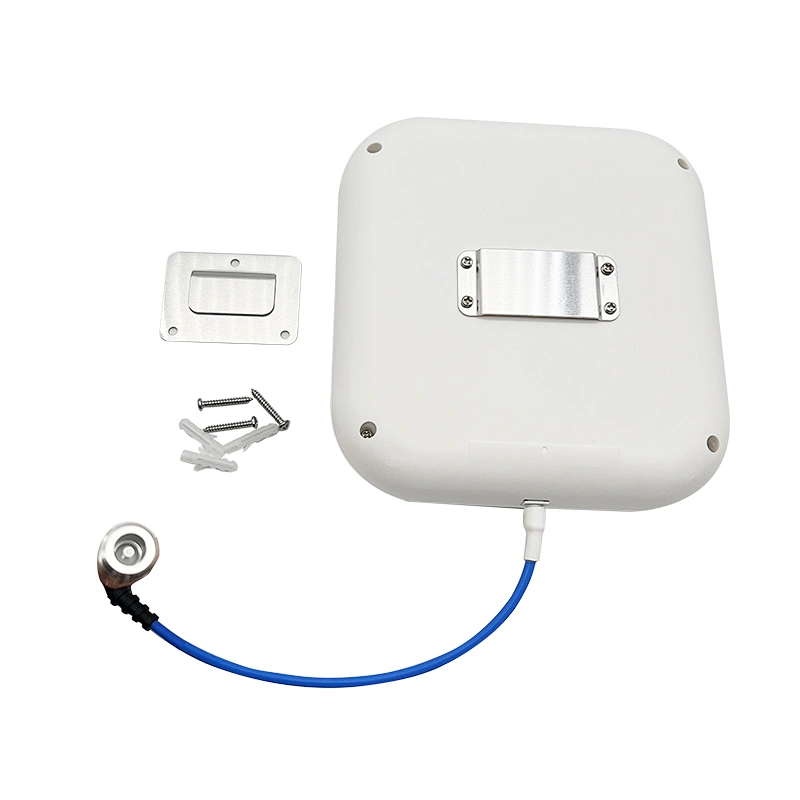 Antena de panel 4G de banda ancha 698-4000Mhz Antena externa LTE blanca cuadrada Conector SMA