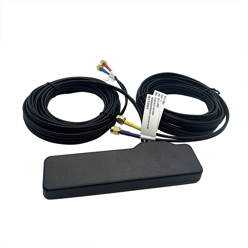 High Quality 4 In 1 Active GPS/GNSS+WIFI+4G LTE Combo Puck Antenna with Adhesive Backing MIMO Antenna