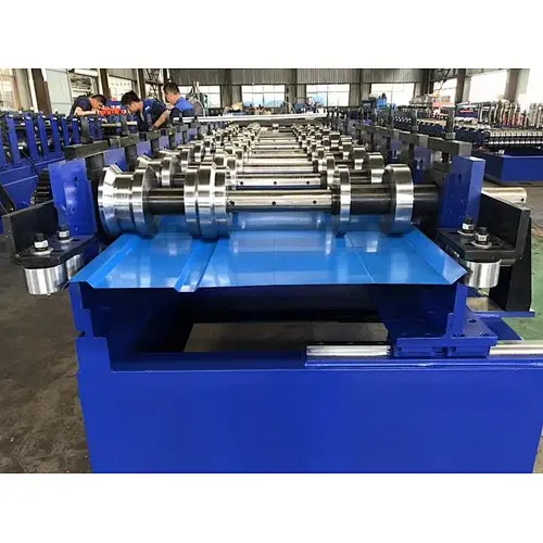 Metal wall cladding rolling forming machine