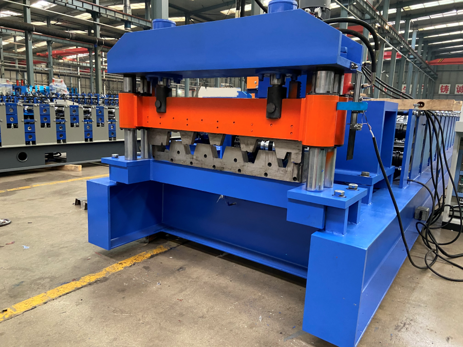 Metal Decking Rolling forming machine