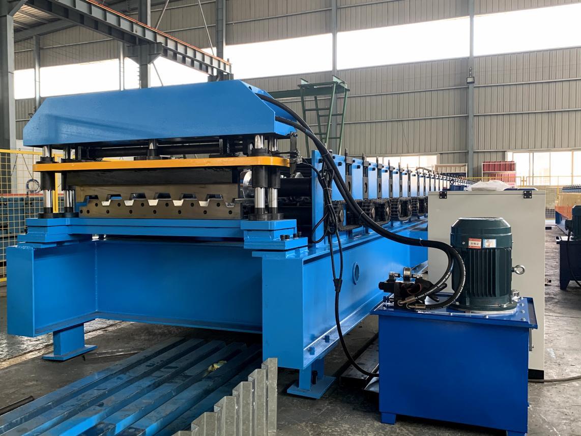 ZHONGTUO Steel Roof Deck Making Machine